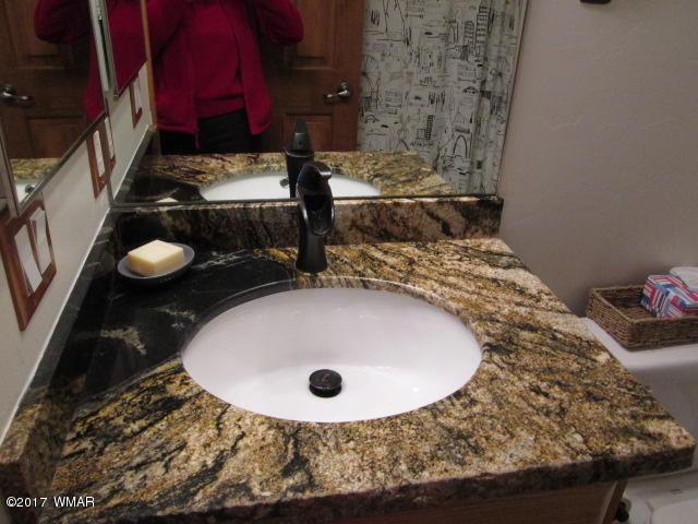 1891 North Bison Ridge Trail, Unit 12 Show Low, AZ 85901 - Photo 14 of 33