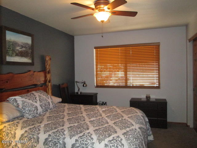 1891 North Bison Ridge Trail, Unit 12 Show Low, AZ 85901 - Photo 17 of 33