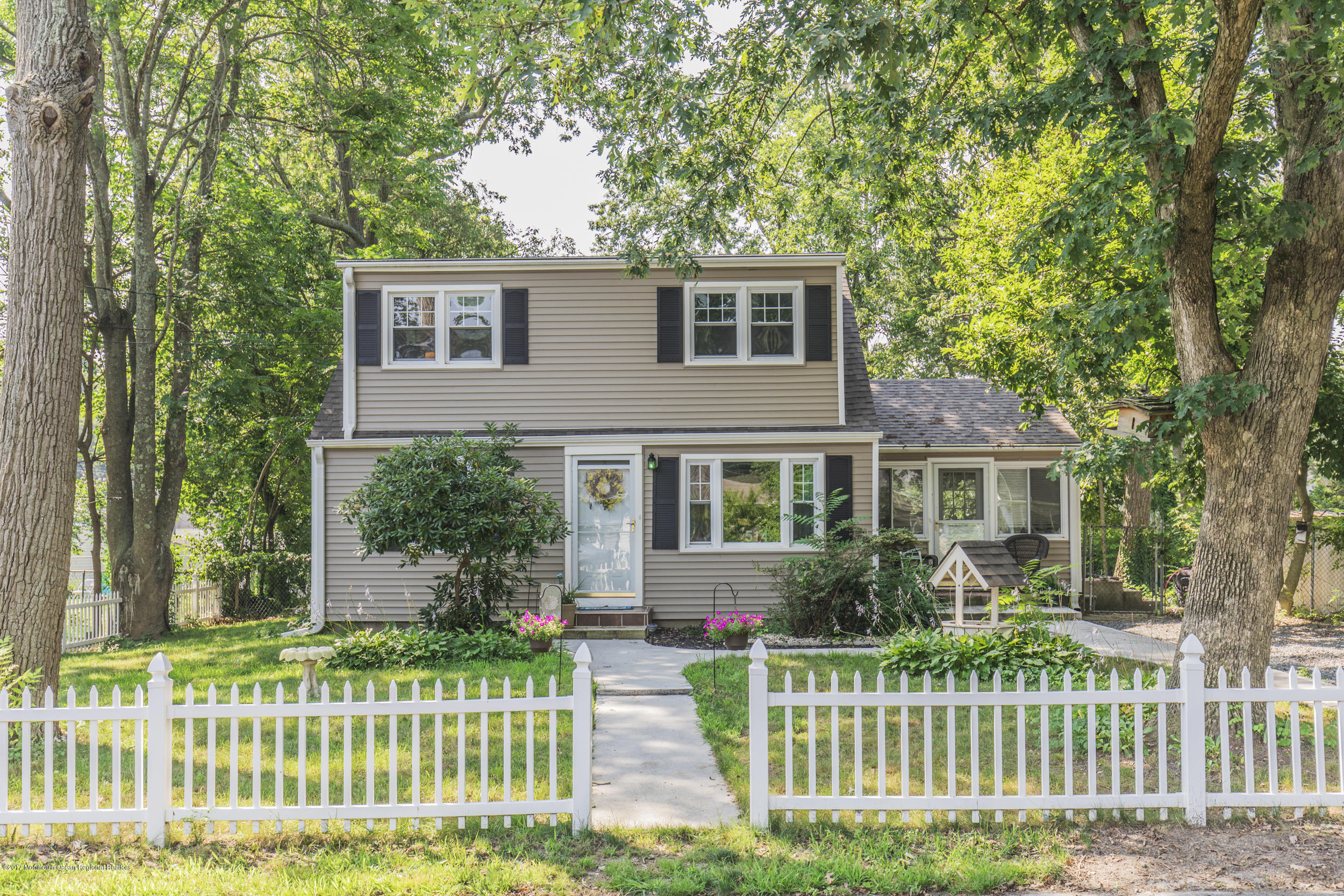 514 Middle Lane Howell, NJ 07731 - Photo 1 of 22 514MiddleLn