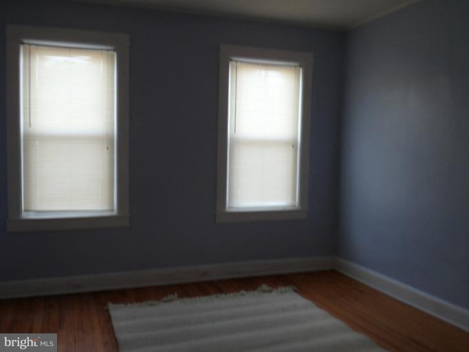 4018 Falls Road Baltimore, MD 21211 - Photo 18 of 19 Bedroom (Master)
