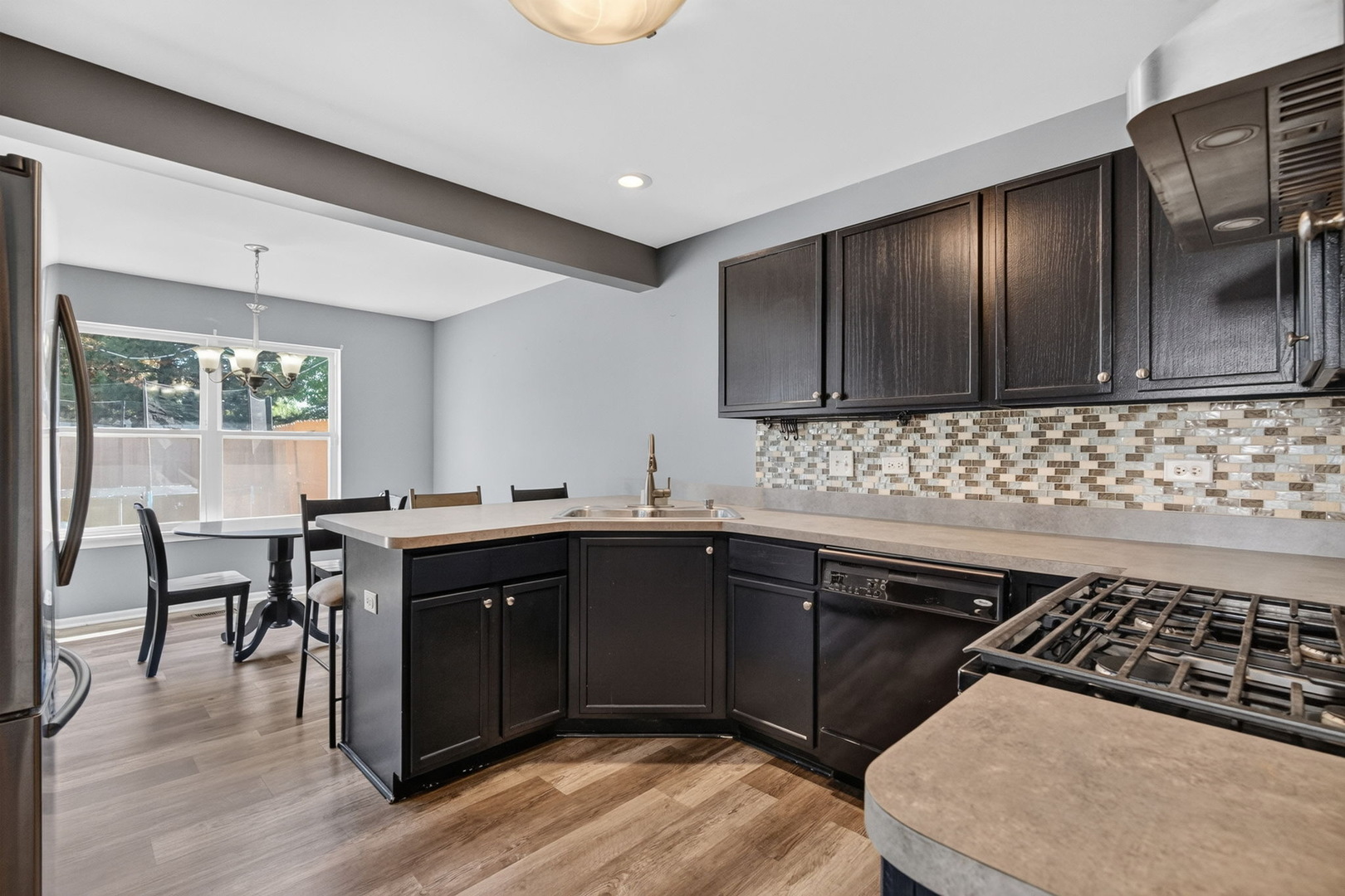 3622 Harms Road Joliet, IL 60435 - Photo 9 of 45 Gallery Image 9