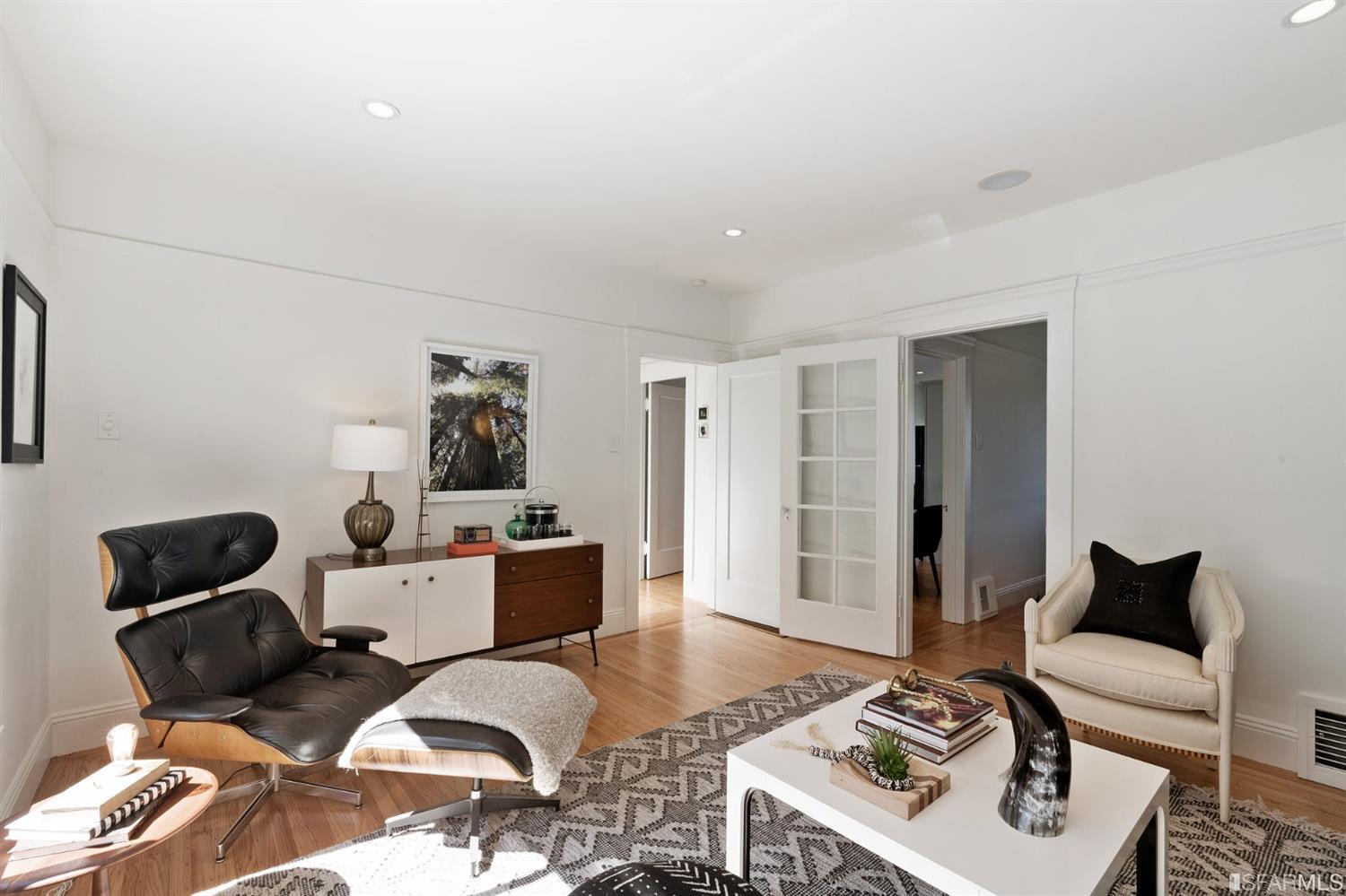 46 Eagle Street San Francisco, CA 94114 - Photo 2 of 30