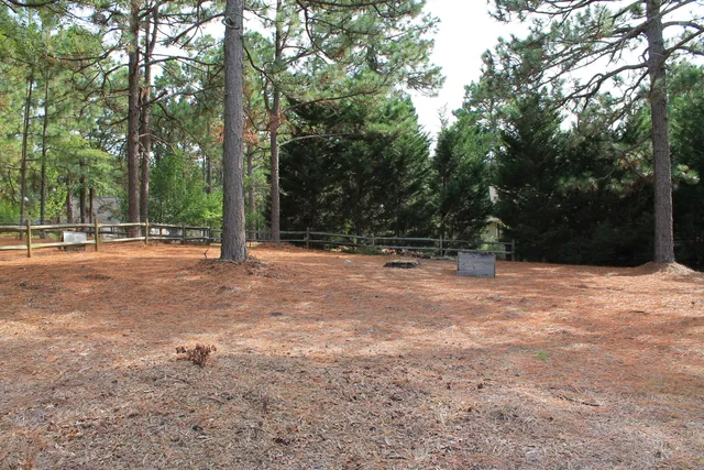 $1,850 | 289 Firetree Lane, West End, NC 27376