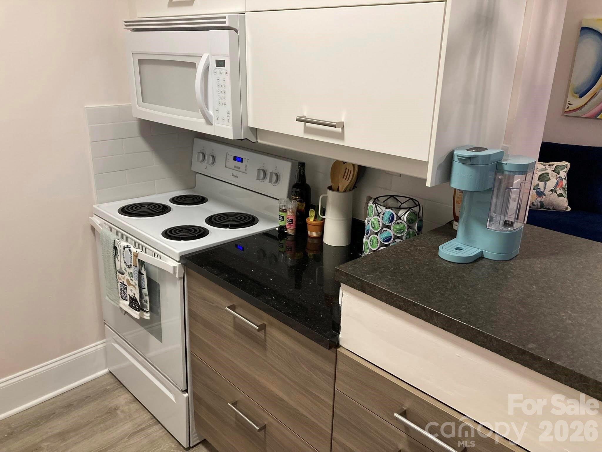 400 Queens Road, Unit E5 Charlotte, NC 28207 - Photo 5 of 15
