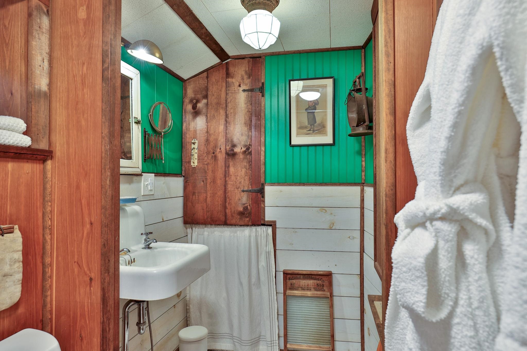 544 Vulture Mountain Road Stockbridge, VT 05772 - Photo 19 of 60