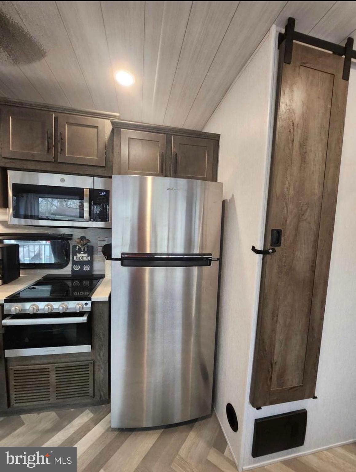 515 Corsons Tavern Road, Unit I18 Ocean View, NJ 08230 - Photo 6 of 21