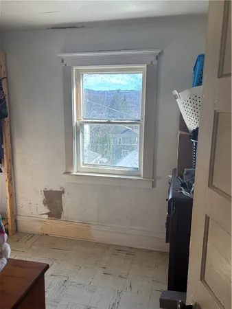 $43,900 | 215 Seymour Street, Hornell, NY 14843