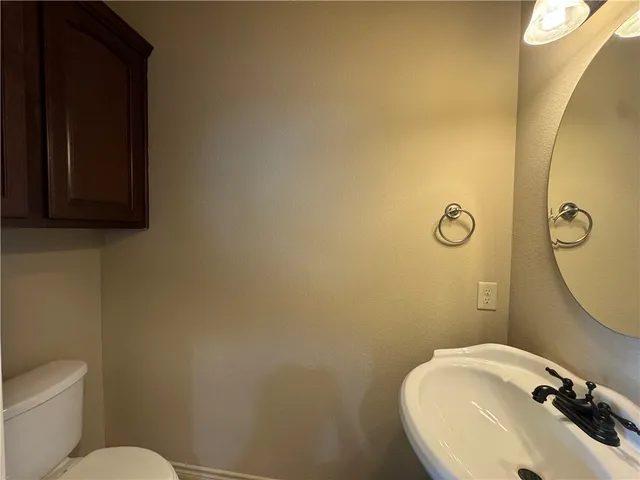 $2,000 | 1407 Cres Ridge Drive, College Station, TX 77845