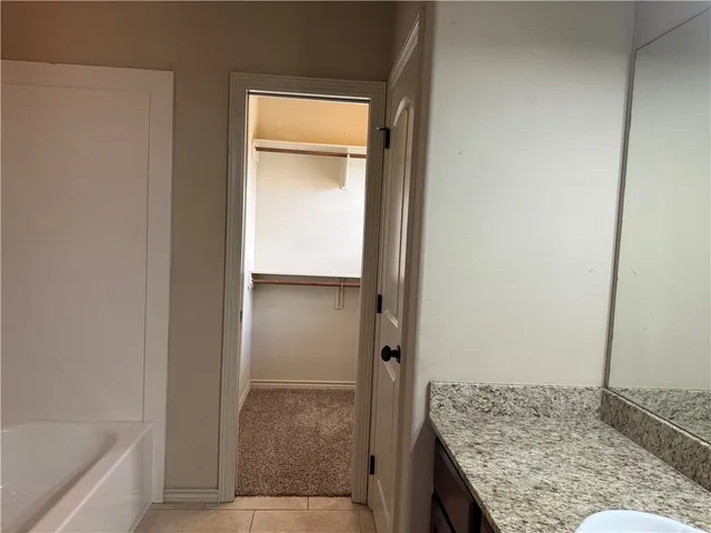 $2,000 | 1407 Cres Ridge Drive, College Station, TX 77845