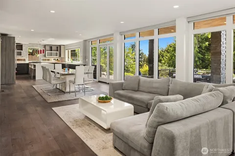 $2,588,000 | 899 Northwest Elford Drive, Seattle, WA 98177