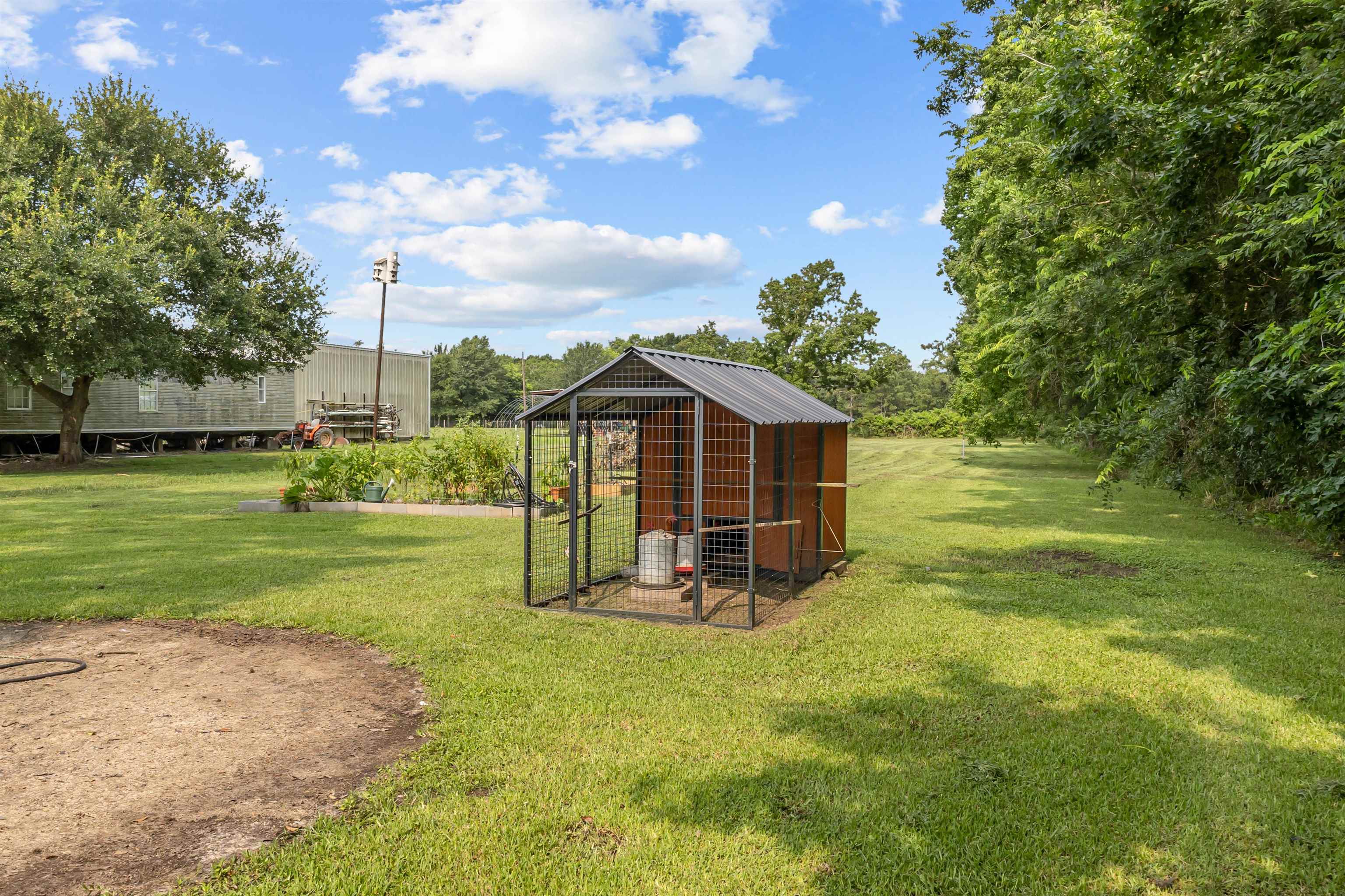 9633 Gilbert Road Beaumont, TX 77705 - Photo 42 of 45