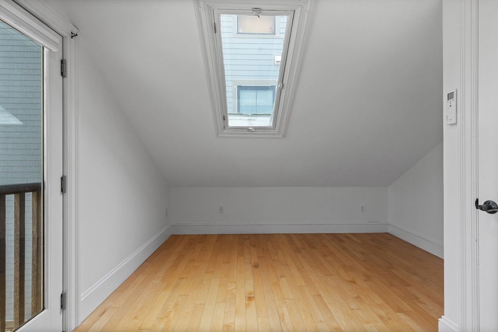 256 West 3rd Street, Unit 2 Boston, MA 02127 - Photo 26 of 30