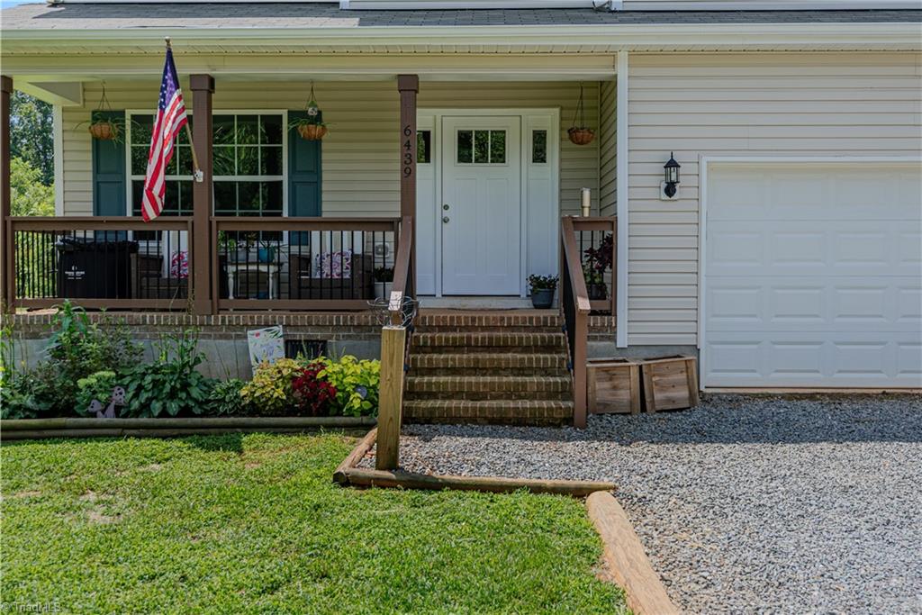 6439 Beale Road Snow Camp, NC 27349 - Photo 4 of 49 Gallery Image 4