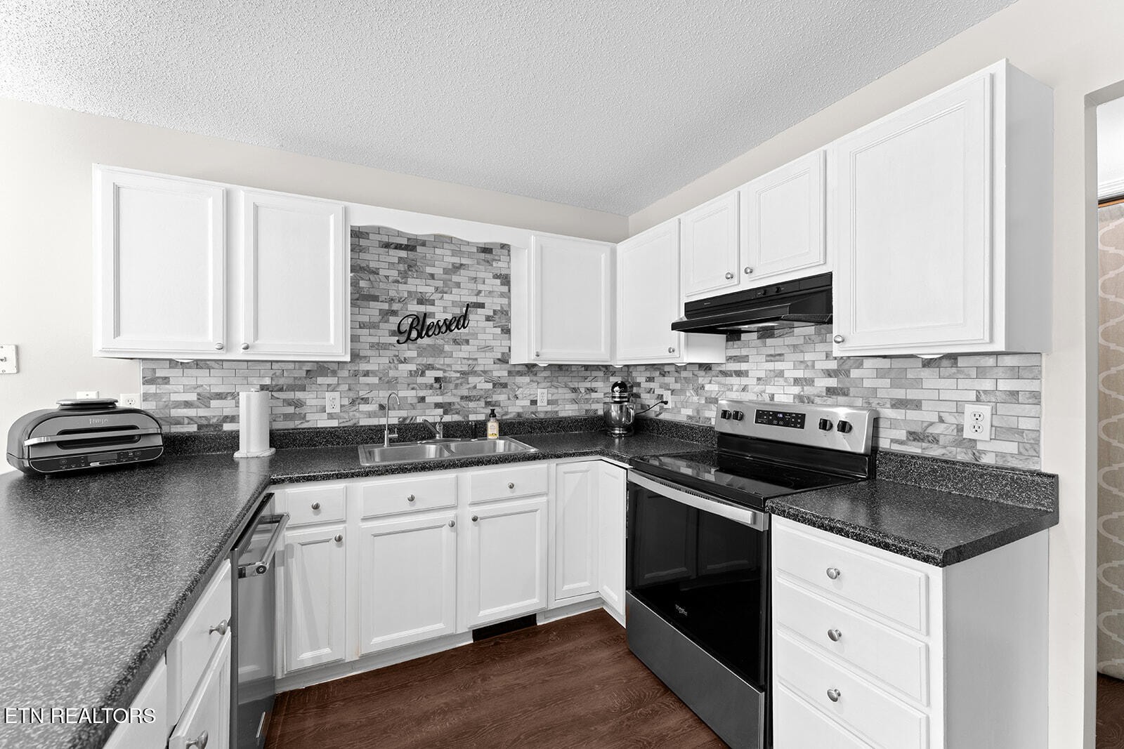 410 Joel Road Oliver Springs, TN 37840 - Photo 7 of 27 Gallery Image 7