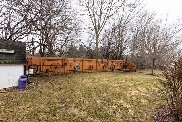 1626 Stacy Lane Fort Atkinson, WI 53538 - Photo 15 of 41 1626Stacy_14