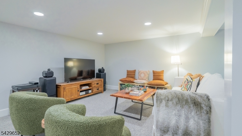 15 Brunswick Road Montclair, NJ 07042 - Photo 38 of 50