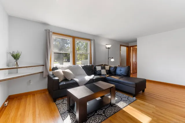 $300,000 | 404 Elmwood Drive, Windsor Locks, CT 06096