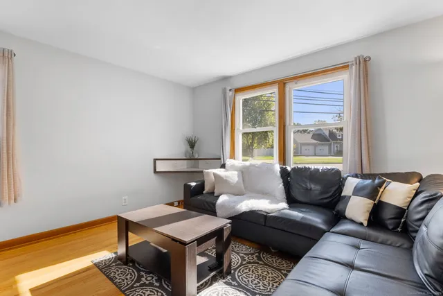 $300,000 | 404 Elmwood Drive, Windsor Locks, CT 06096