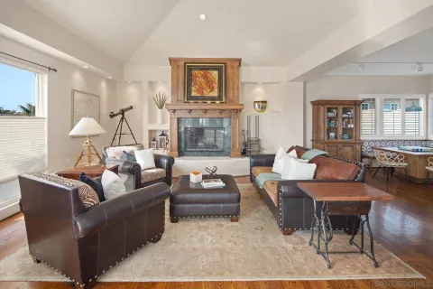 $9,450,000 | 1121 Isabella Avenue, Coronado, CA 92118