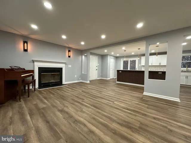 $719,900 | 1411 Mercer Road, Haymarket, VA 20169