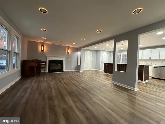 $719,900 | 1411 Mercer Road, Haymarket, VA 20169