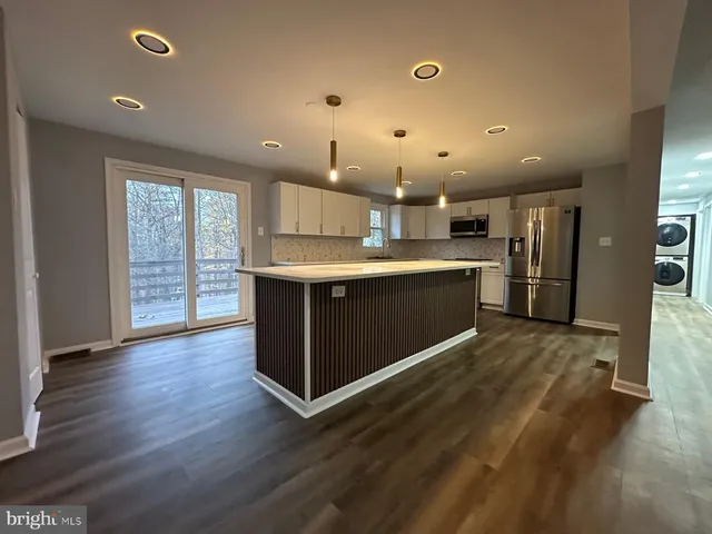 $719,900 | 1411 Mercer Road, Haymarket, VA 20169