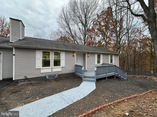 $719,900 | 1411 Mercer Road, Haymarket, VA 20169