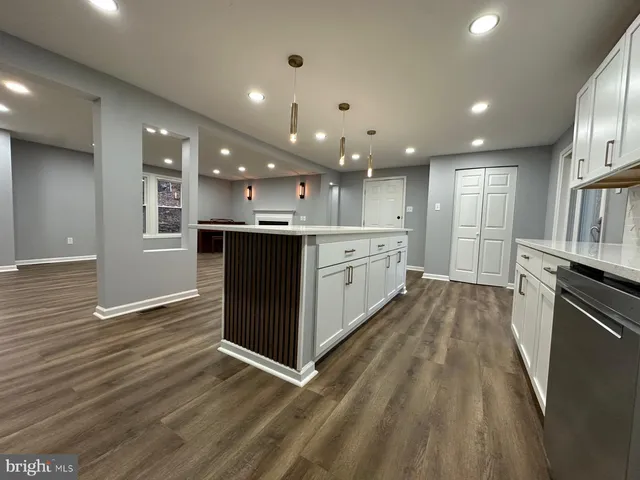 $719,900 | 1411 Mercer Road, Haymarket, VA 20169