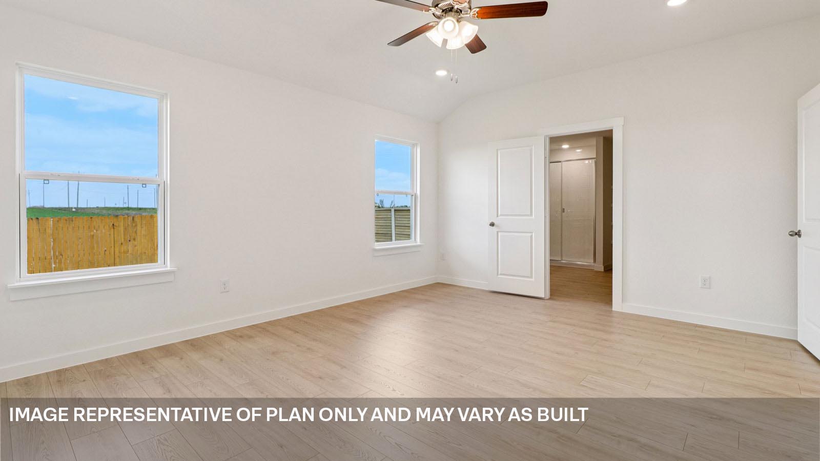 12217 Silverston Tree Bend Buda, TX 78610 - Photo 14 of 24 an empty room with windows and closet