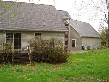 9014 Parshallville Road Fenton, MI 48430 - Photo 2 of 5 DSC06203