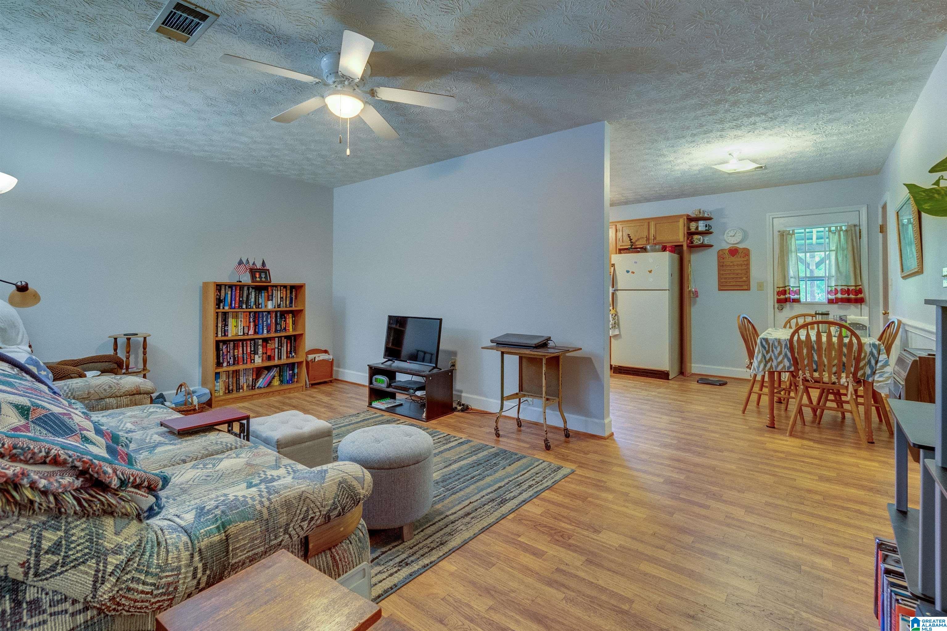 854 Main Street Jemison, AL 35085 - Photo 14 of 41