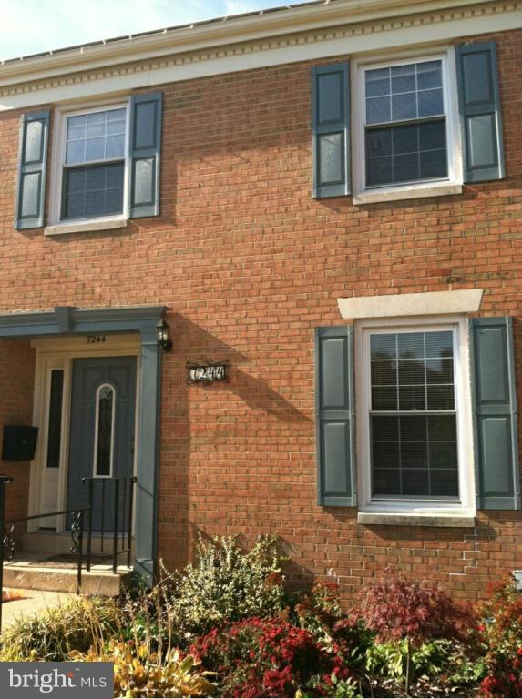 7244 Evanston Road Springfield, VA 22150 - Photo 1 of 19 Exterior (Front)