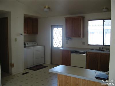 40 Rancho Verde Circle, Unit 40 Rohnert Park, CA 94928 - Photo 2 of 6 Gallery Image 2