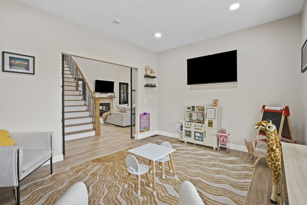 22 Sunset Ridge Ludlow, MA 01056 - Photo 15 of 41