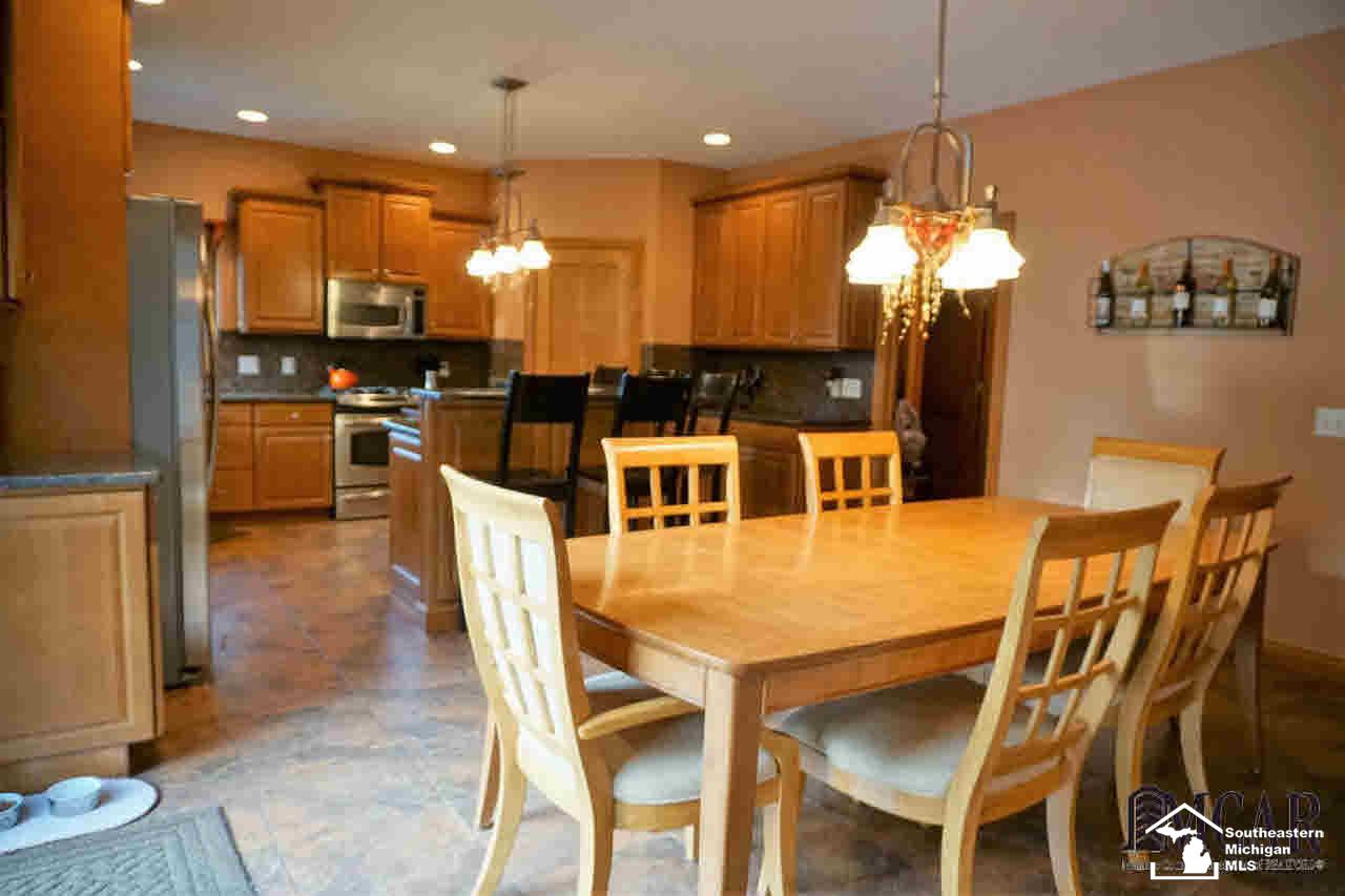 7919 Monroe Road Lambertville, MI 48144 - Photo 12 of 45 Eat-in Kitchen