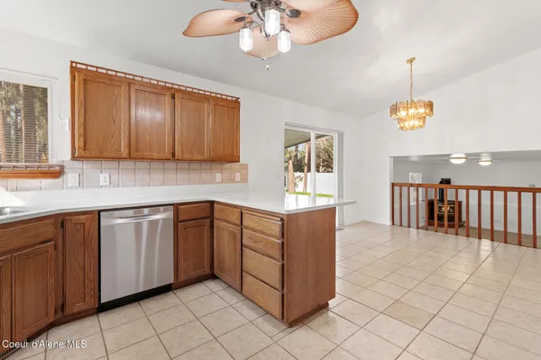$547,000 | 370 South Glenwood Drive, Post Falls, ID 83854