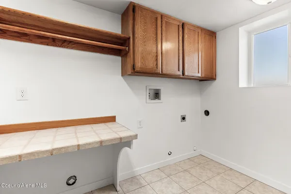 $547,000 | 370 South Glenwood Drive, Post Falls, ID 83854