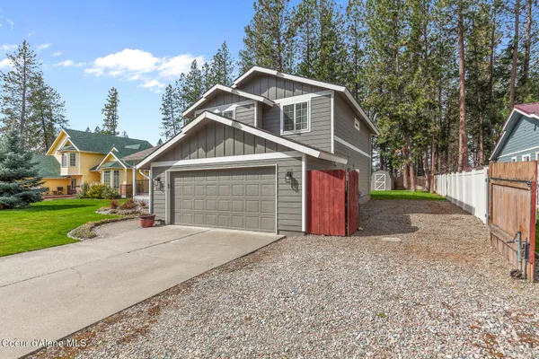 $547,000 | 370 South Glenwood Drive, Post Falls, ID 83854
