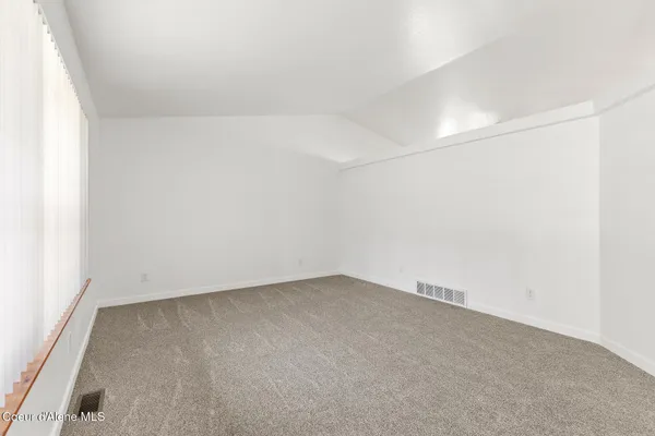 $547,000 | 370 South Glenwood Drive, Post Falls, ID 83854