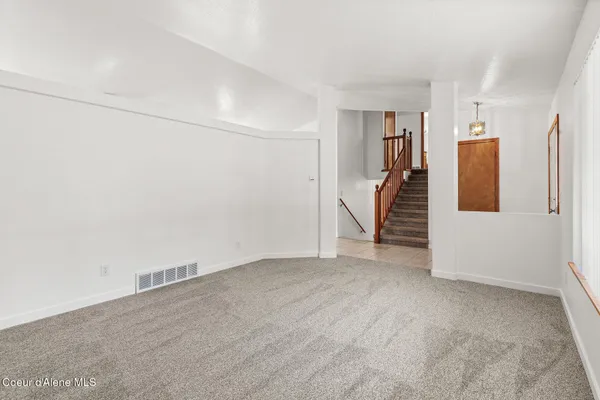 $547,000 | 370 South Glenwood Drive, Post Falls, ID 83854