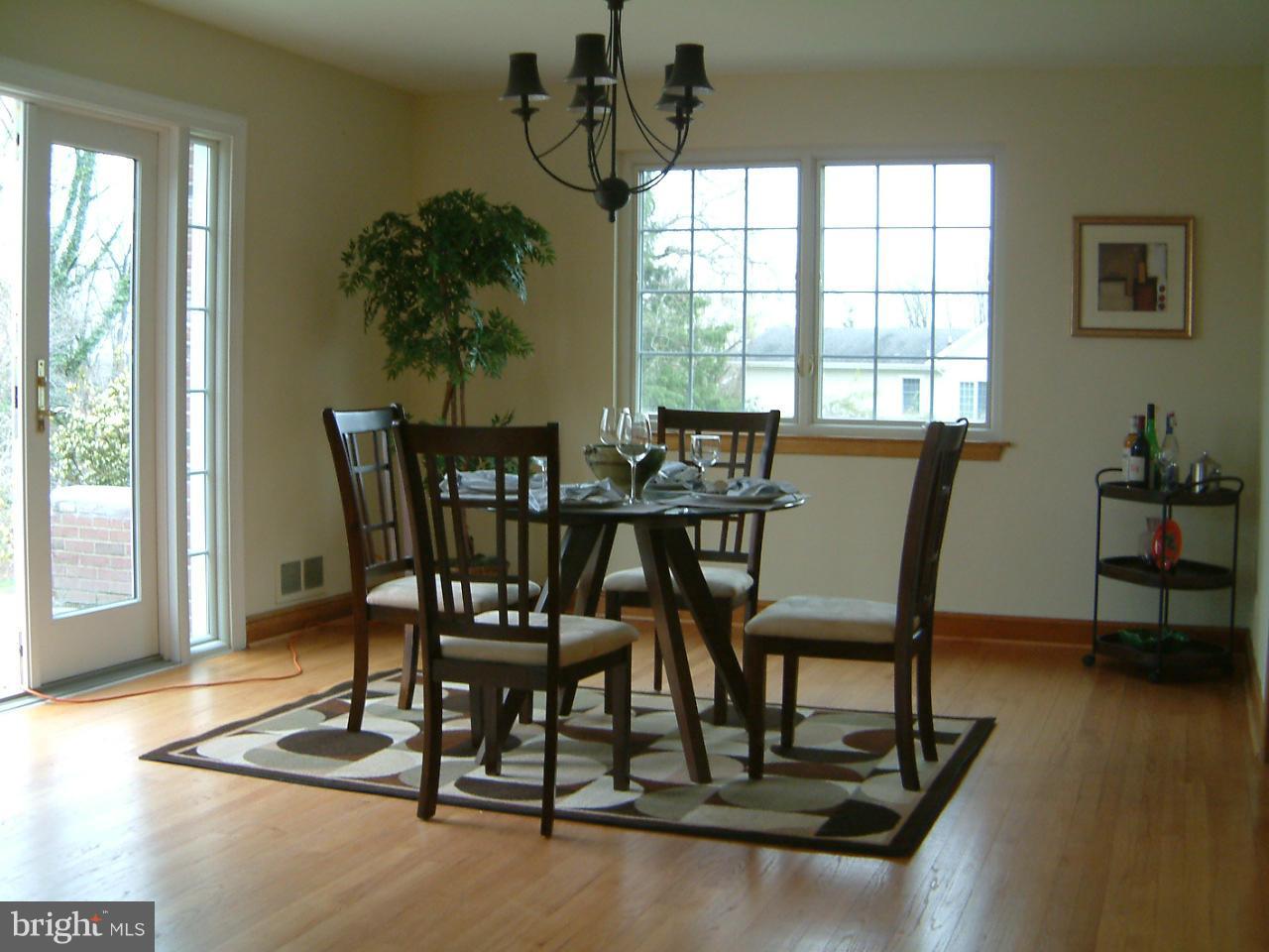 2000 Flint Hill Road Silver Spring, MD 20906 - Photo 12 of 28 Dining Room