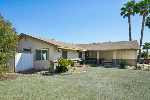 $390,000 | 27920 Lexington Court, Menifee, CA 92586