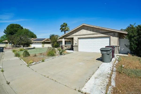 $390,000 | 27920 Lexington Court, Menifee, CA 92586