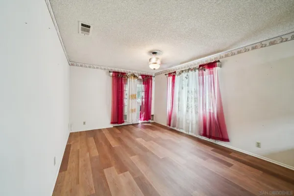 $390,000 | 27920 Lexington Court, Menifee, CA 92586