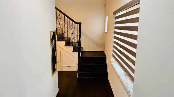 $3,000 | 150 Carson Court, Houston, TX 77004