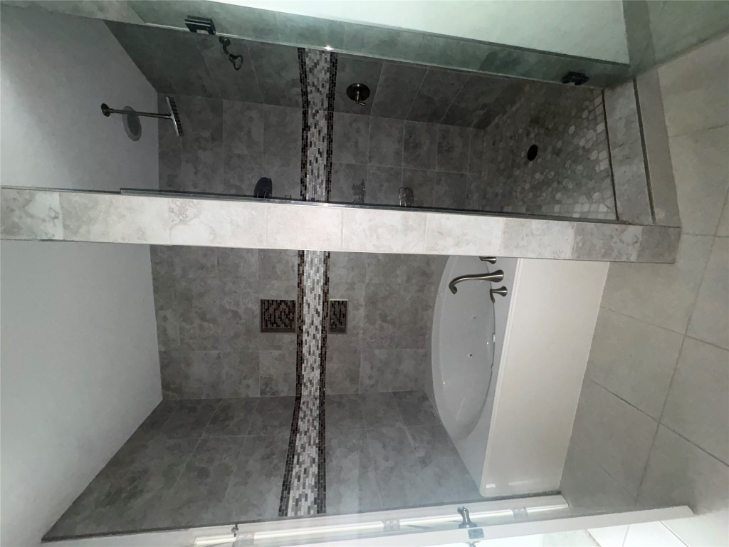 150 Carson Court Houston, TX 77004 - Photo 4 of 10