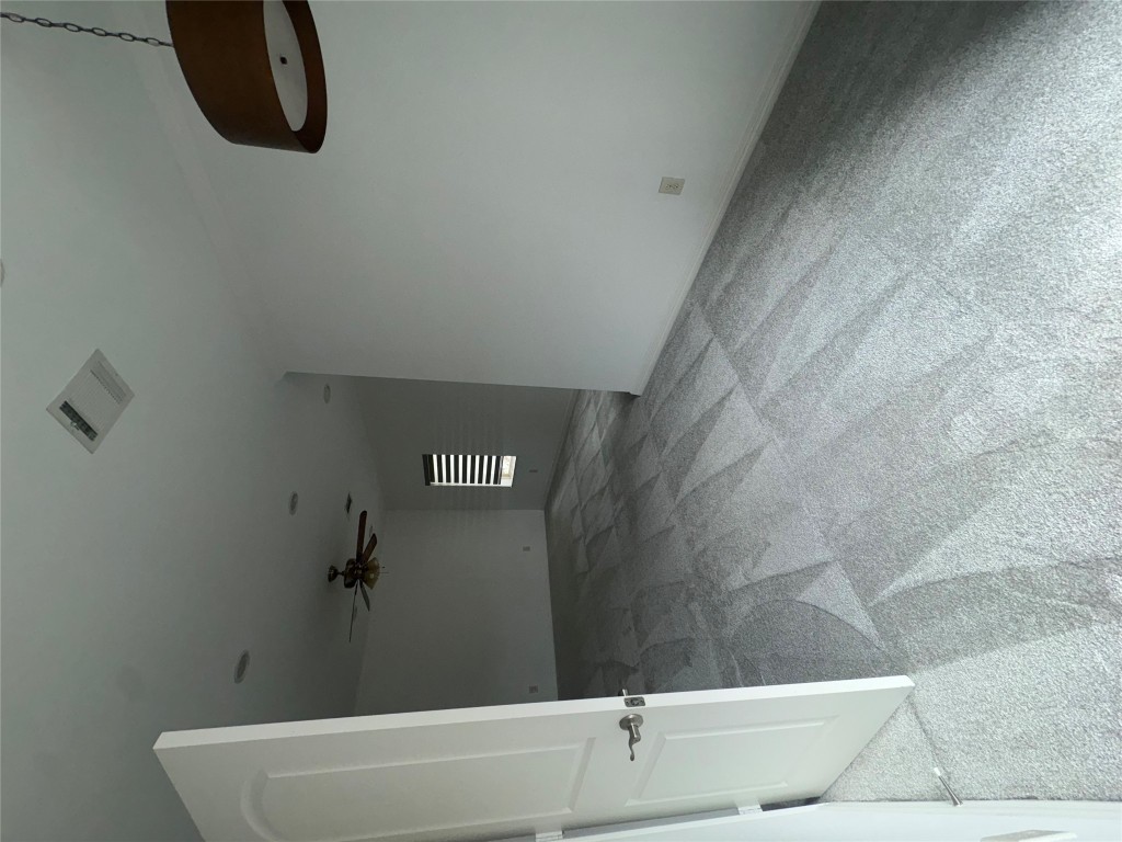 150 Carson Court Houston, TX 77004 - Photo 5 of 10