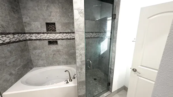 $3,000 | 150 Carson Court, Houston, TX 77004