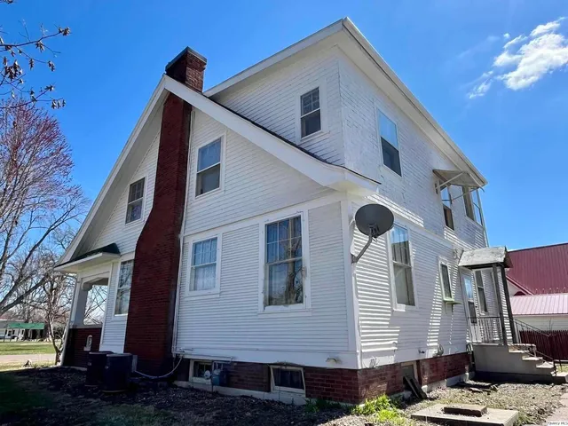 $159,900 | 100 South Franklin Street, Clayton, IL 62324