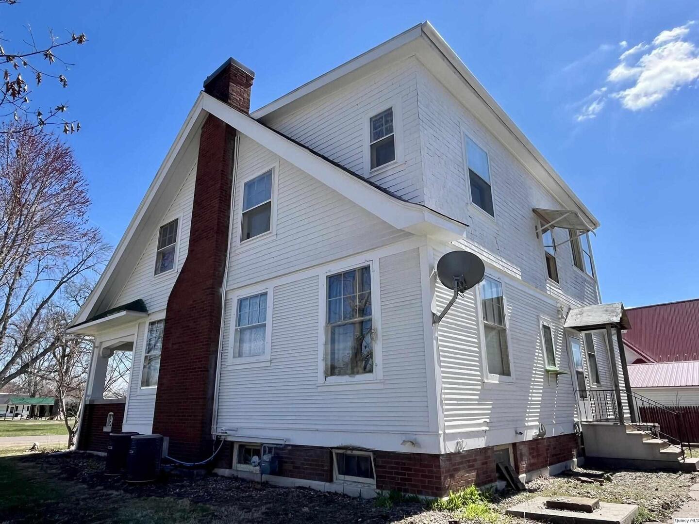 100 South Franklin Street Clayton, IL 62324 - Photo 2 of 28